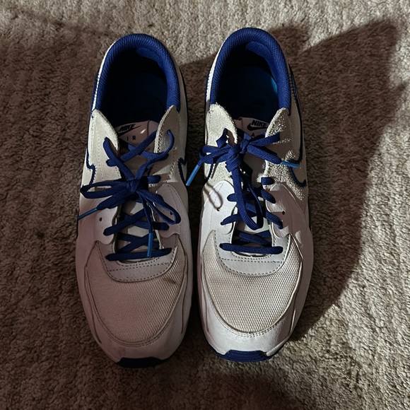 Nike AirMax Excee M10 - Picture 2 of 4